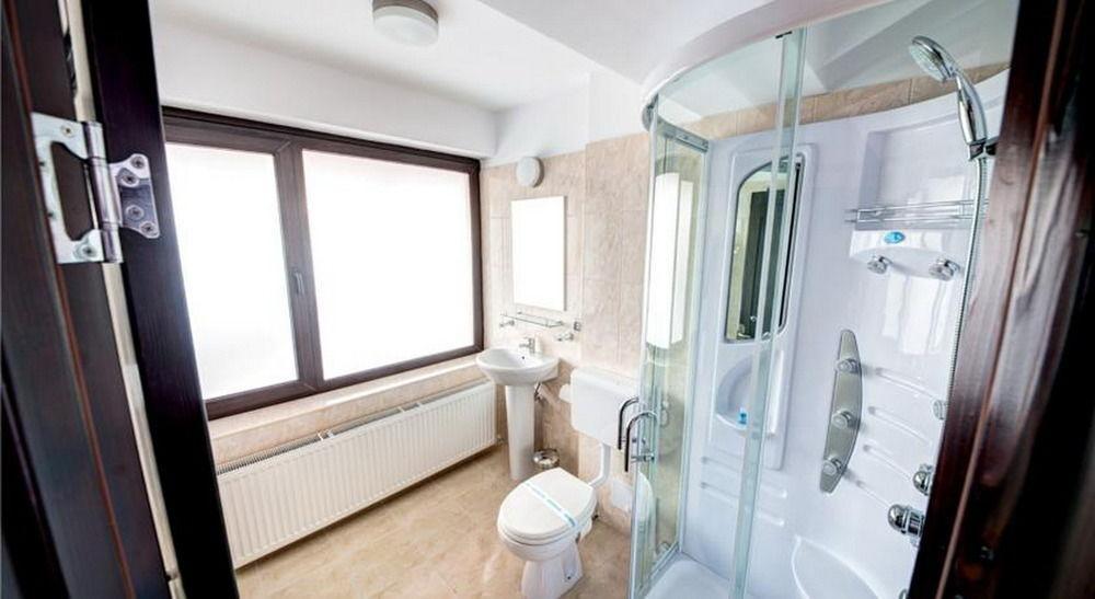 Hotel Pascu بوخارست المظهر الخارجي الصورة